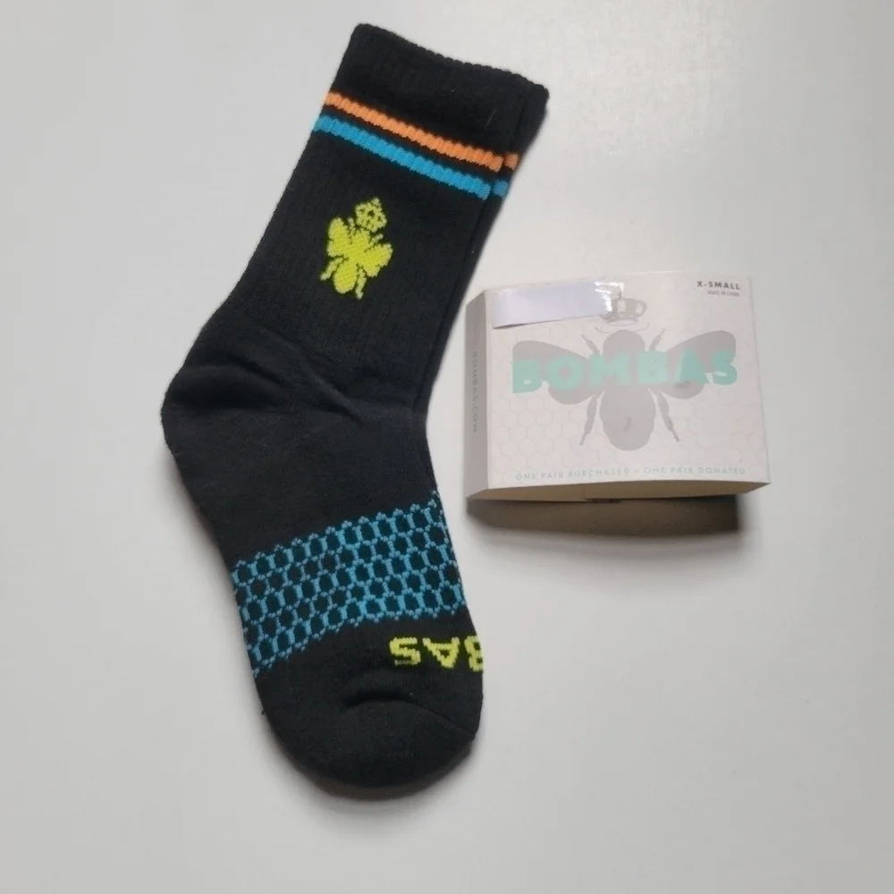 BOMBAS NWT kids socks size extra small.